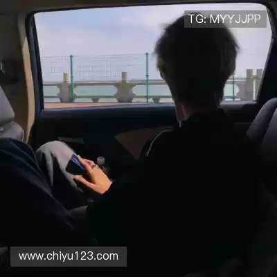 钟忱宝